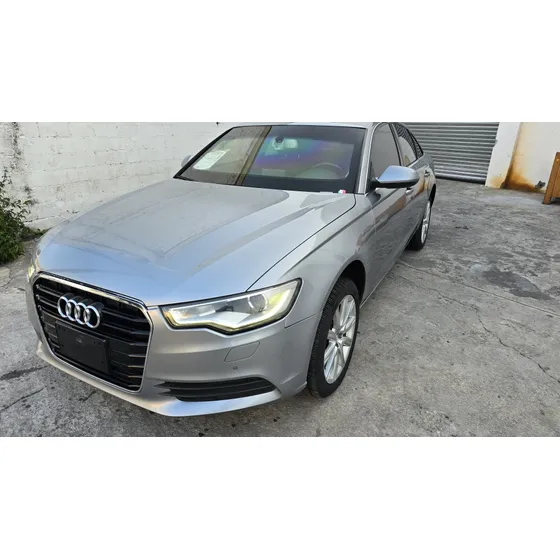 Audi A6 3.0 T Luxury Quattro At