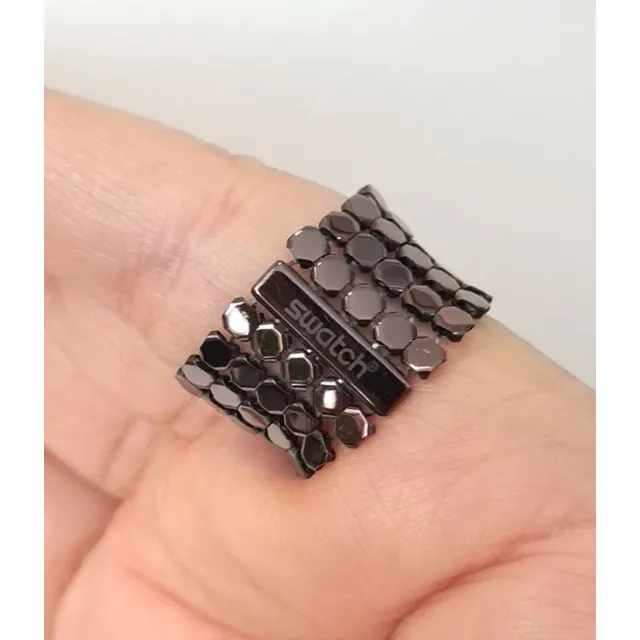 Anillo Swatch De Malla De Acero Eveneve Steele Talla 7 Dama