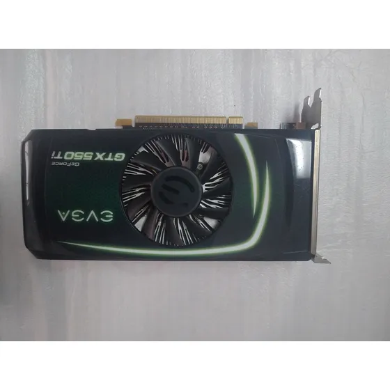 Evga Geforce Gtx 550 Ti 1gb - Nvidia 01g-93-1556-kr