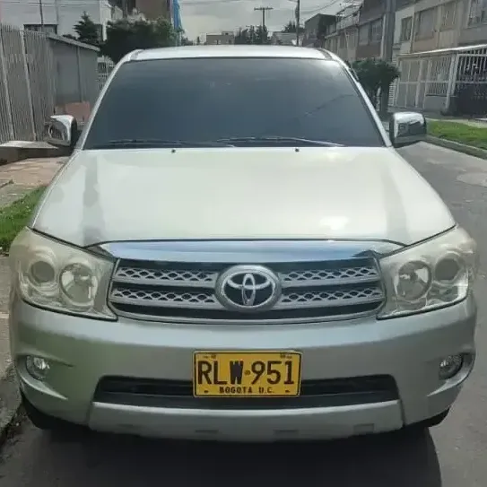 Toyota Fortuner 2012 2.7l 4x4