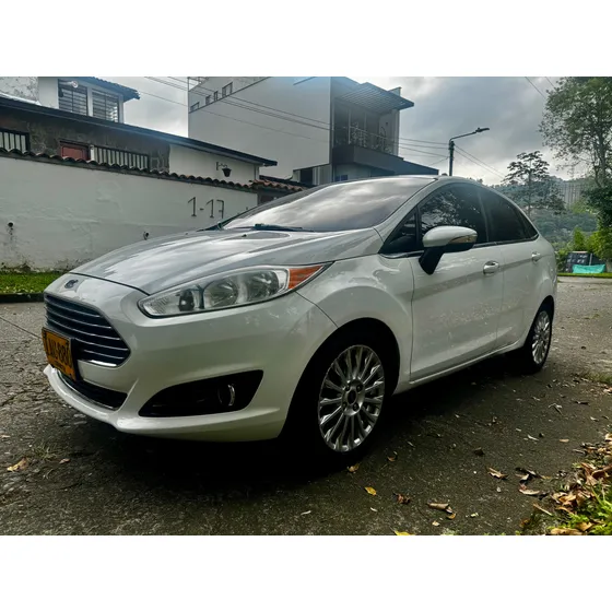 Ford Fiesta 1.6 Titanium At