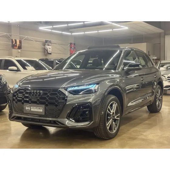 Audi Q5 Perf. Black 2.0 Tfsie S.tr. Qt (hib.)