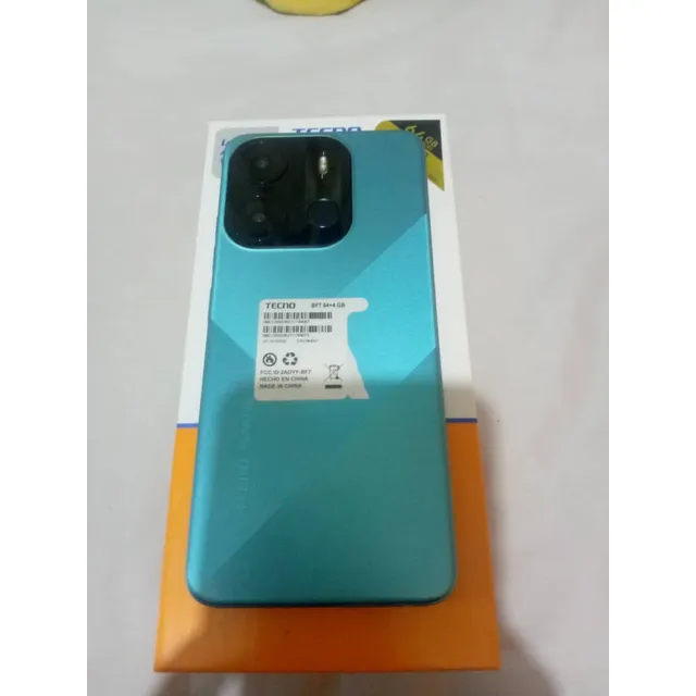 Celular Tecno Spark Go 2023