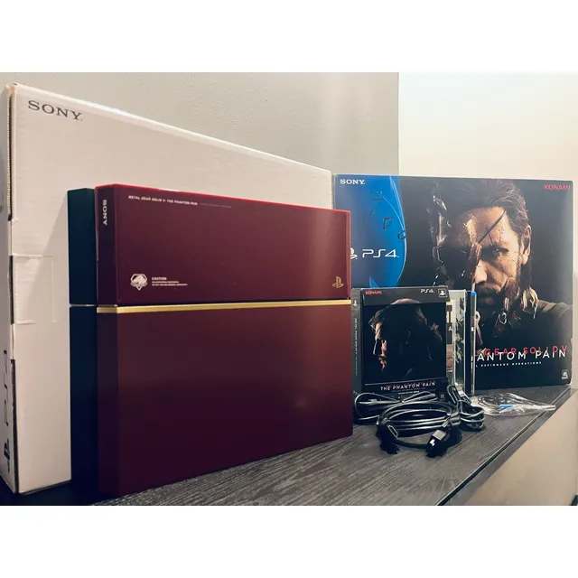 Sony Playstation 4 Edición Metal Gear Solid V: The Phantom Rojo