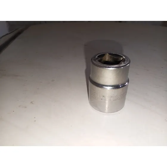 Dado Hexagonal De 1/2 30mm Stanley