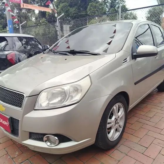 Chevrolet Aveo Emotion 2013 Gt Hb Mec 1,6