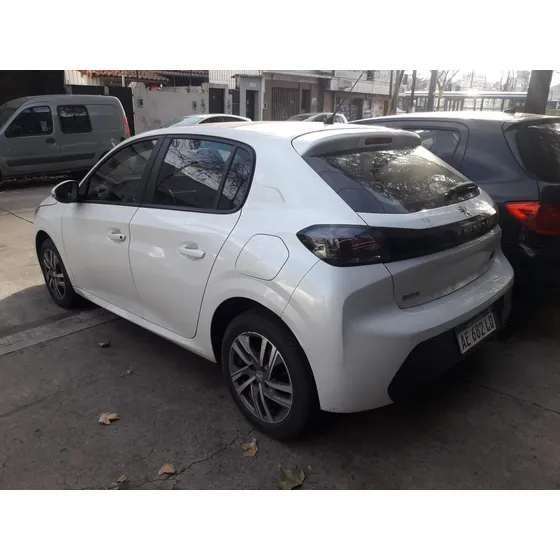Peugeot 208 1.6 Allure