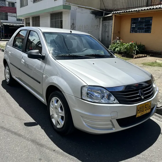 Renault Logan 2015 1.6 Expression
