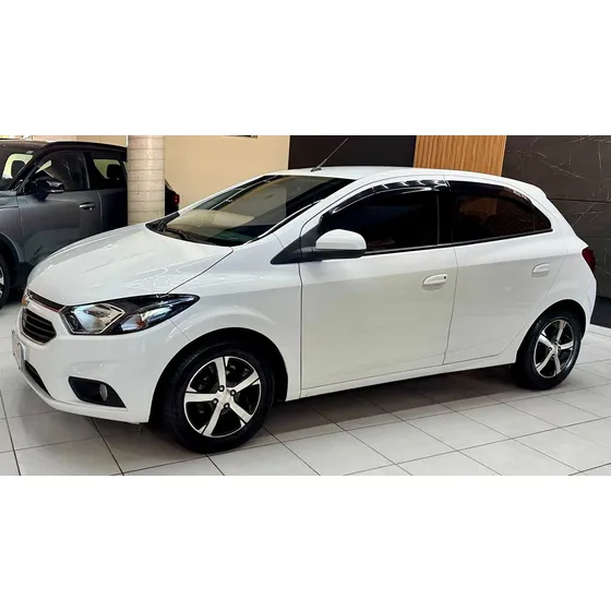 Chevrolet Onix Hatch Ltz 1.4 8v Flexpower 5p Aut.