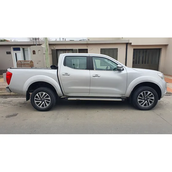 Nissan Frontier 2.3 Xe Cd 4x4 Mt