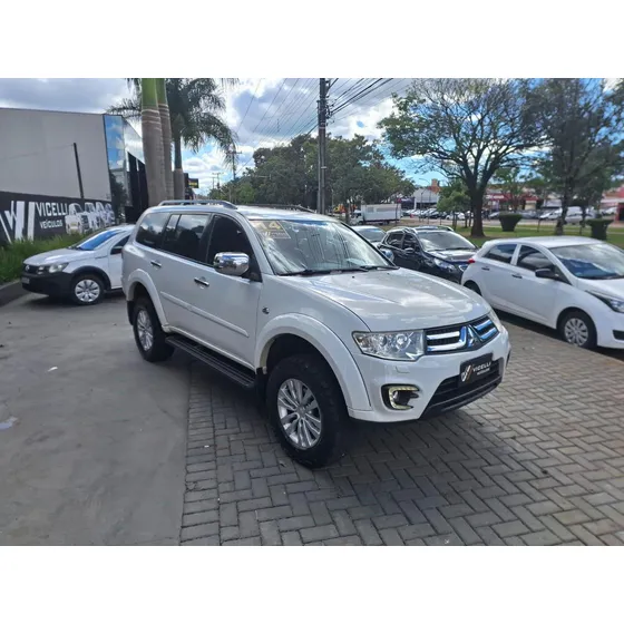 Mitsubishi Pajero Dakar Hpe 4x4 Diesel 7 Lugares