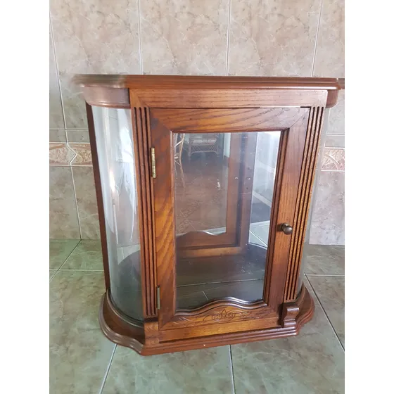 Repisa De Madera Con Cristales Biselados Y Espejo