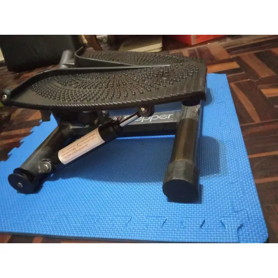 Body Sculpture Mini Stepper Twist Lateral Fierro Resistente