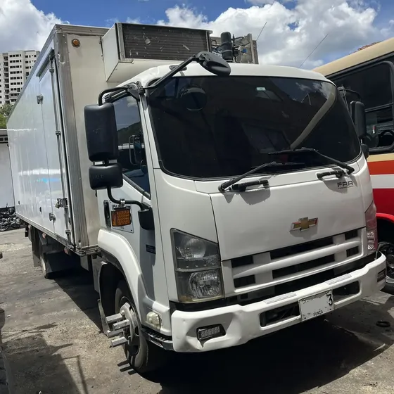  Chevrolet Frr 2021 Con Furgon Thermo King  Y Plataforma