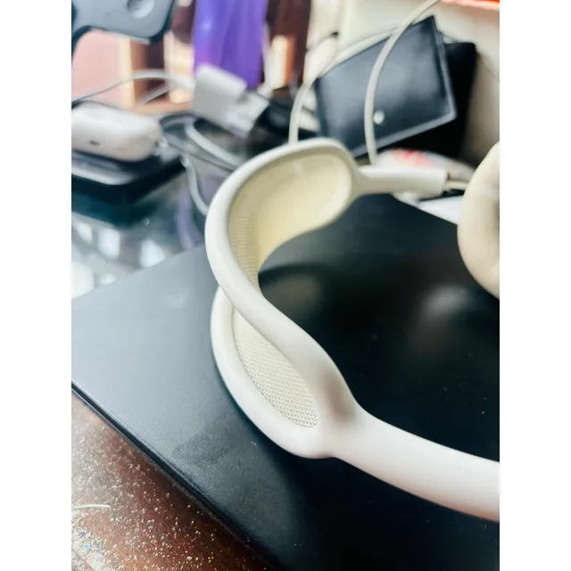 AirPods Pro Max