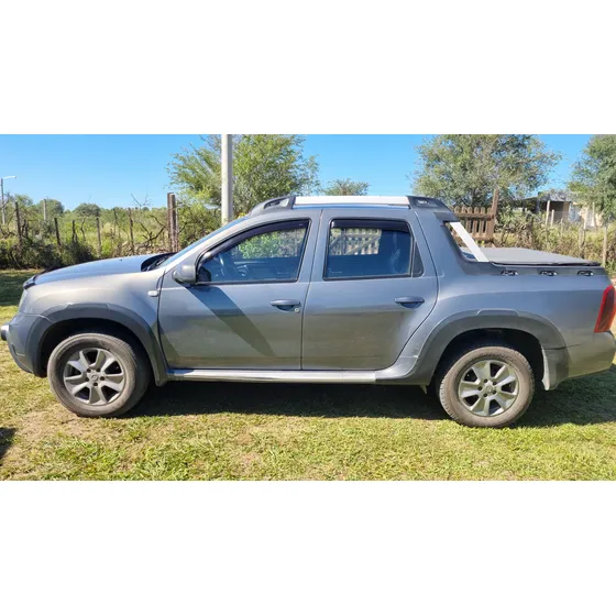 Renault Duster Oroch 2.0 Outsider Plus