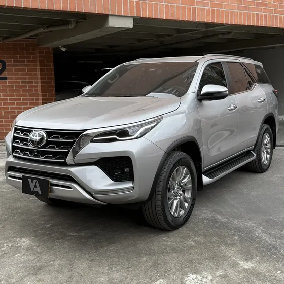 Toyota Fortuner 2023 2.8l