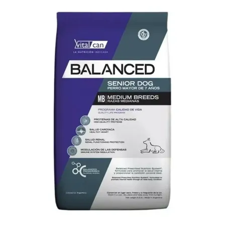 Alimento Vitalcan Balanced Perro adulto para perro senior de raza mediana sabor mezcla