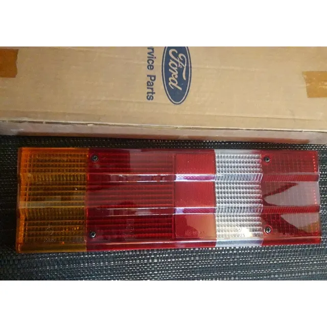 Acrílico Faro Ford Capri Mk3