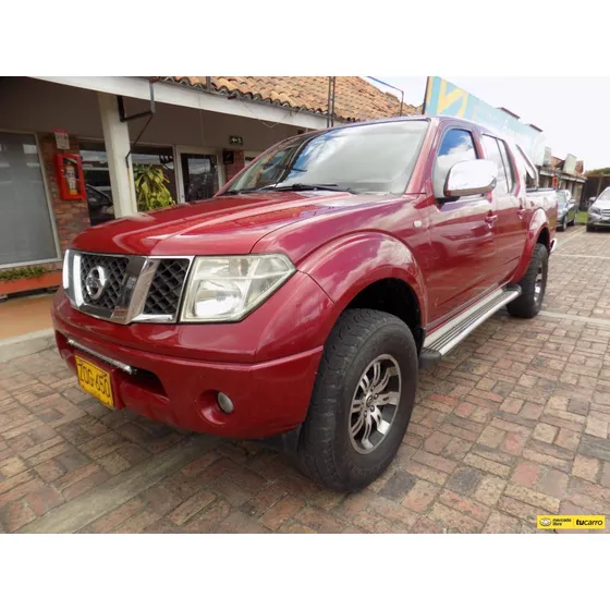 Nissan Navara Doble Cabina 2.5cc Mt Aa 4x4