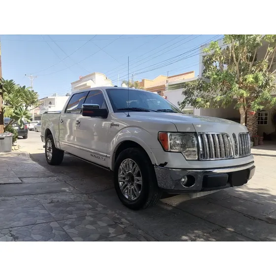 Lincoln Mark Lt Pick Up 4x2 At