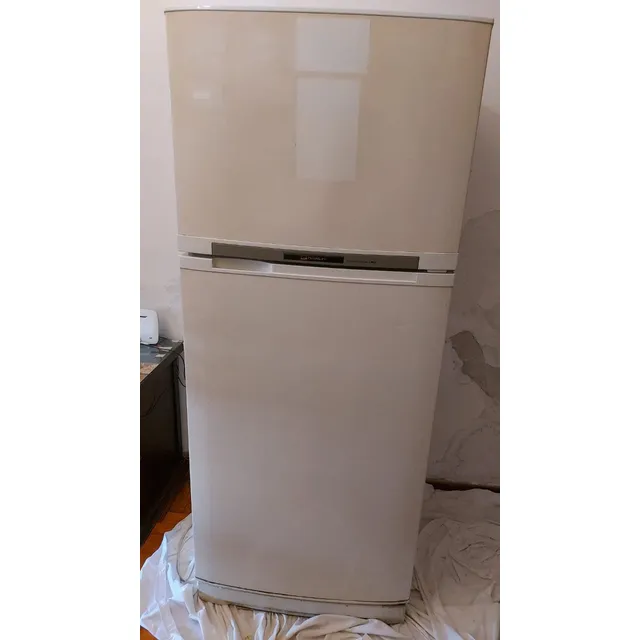 Heladera Con Freezer Hitachi Funciona Bien Blanco