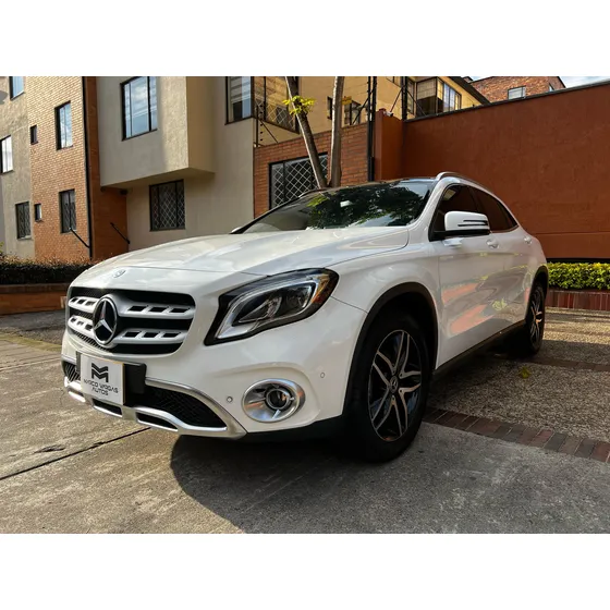 Mercedes-benz Clase Gla 1.6 Urban