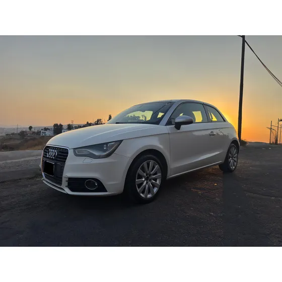 Audi A1 1.4 Union Square S-tronic Dsg