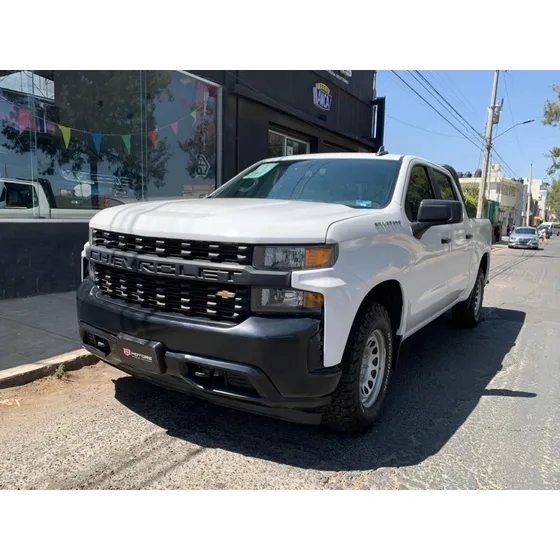 Chevrolet Silverado Doble Cab