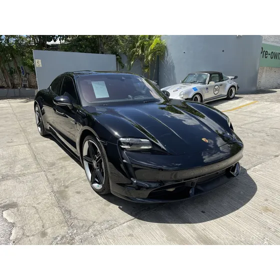 Porsche Taycan Taycan Turbo