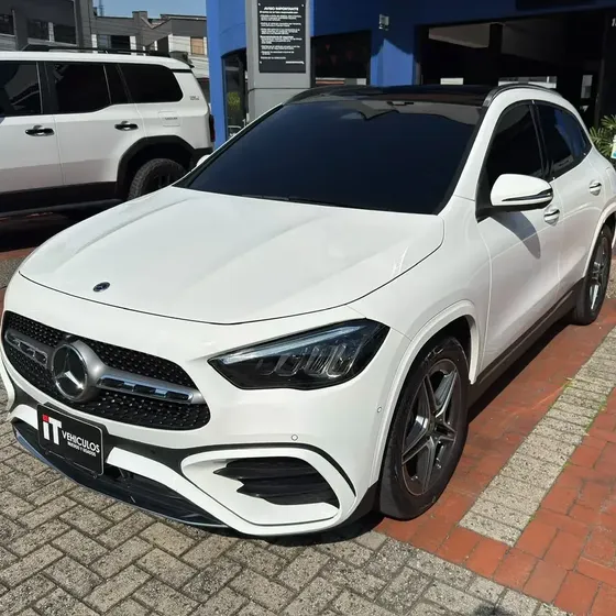 Mercedes-Benz Clase Gla 2025 250 Hybrid 2.0t At