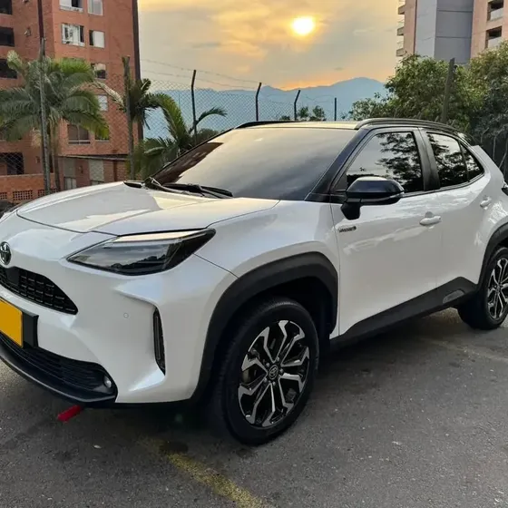 Toyota Yaris Cross 2024 1.5 Hev Xls