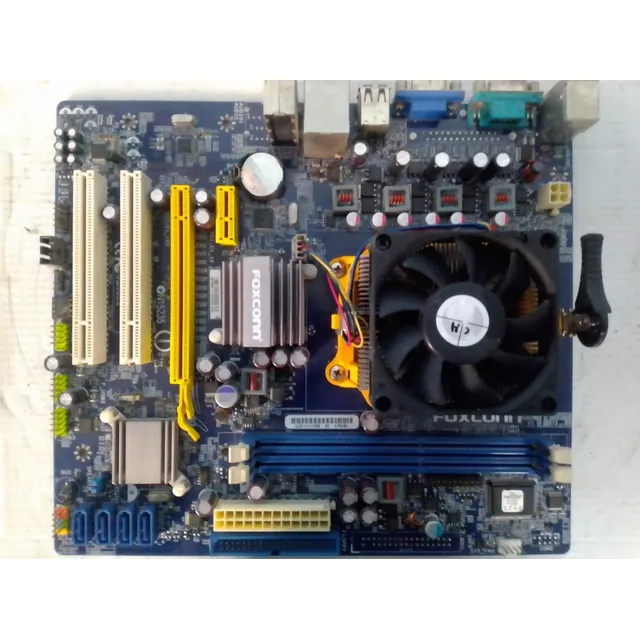 Placa Socket Am3 Ddr3  A76gmv  Foxconn   Phenom Ii/athlon Ii