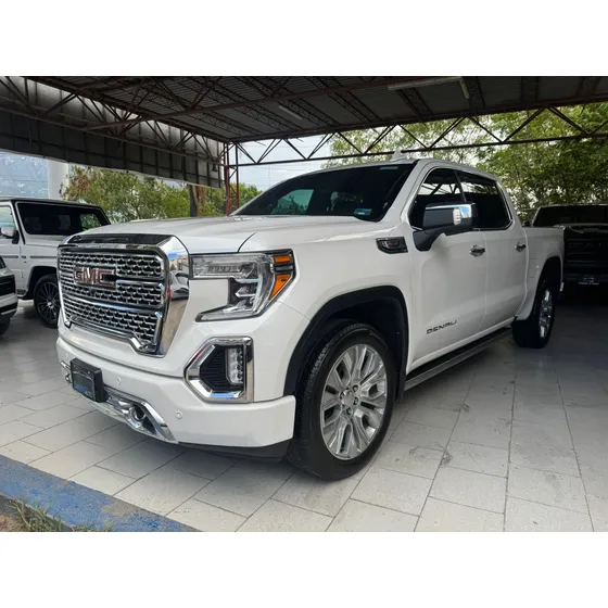 Gmc Sierra 6.2 Denali Crew Cab Piel 4x4 At