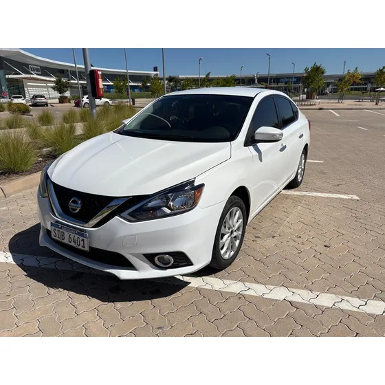Nissan Sentra 1.8 Advance