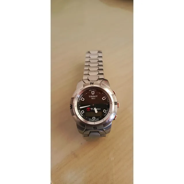 Reloj Tissot T-touch Para Hombre, Color Negro