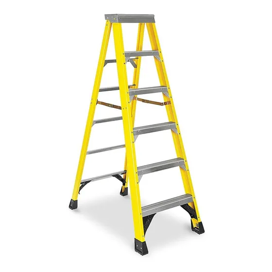 Escalera De Fibra De Vidrio De Uso Pesado - 183cm - Werner