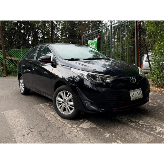 Toyota Yaris 1.5 5p S At Cvt