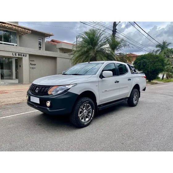 Mitsubishi L200 2.4 Triton Sport Gls Cab. Dupla 4x4 Aut. 4p