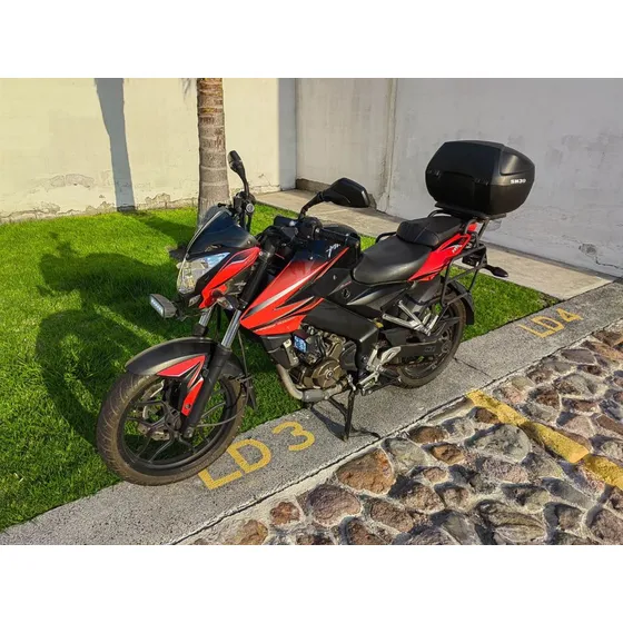 Pulsar Ns 200