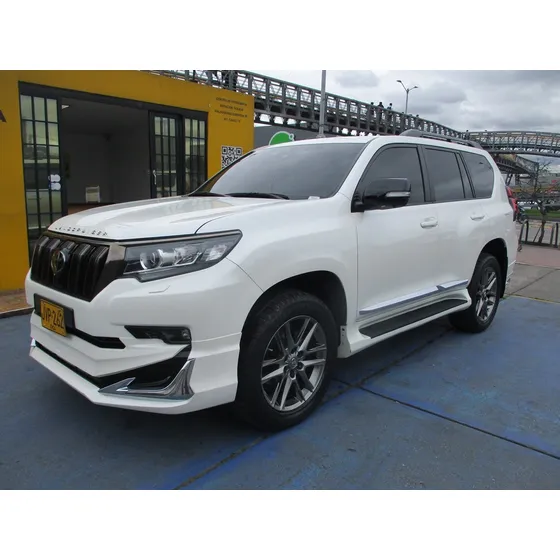 Toyota Prado Black Edition 4x4 2800cc At Aa