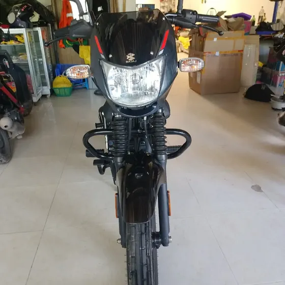 Moto Bajaj-boxer 125 Modelo 2027 3000 Km Único Dueño Soat Ha