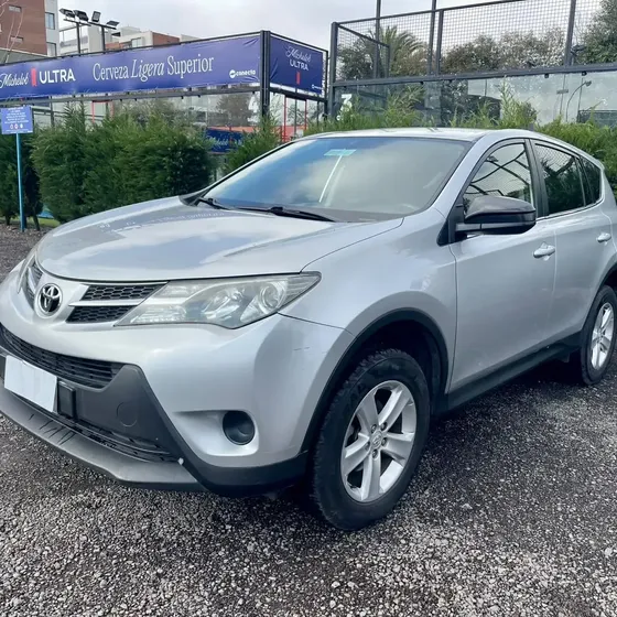 Toyota Rav4 2013 2.5 Aut 2013 en Santiago - RM (Metropolitana) usado