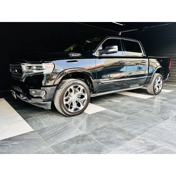 Ram Ram 1500 Limited 1500 Mild Hybrid Crew Cab 4x4