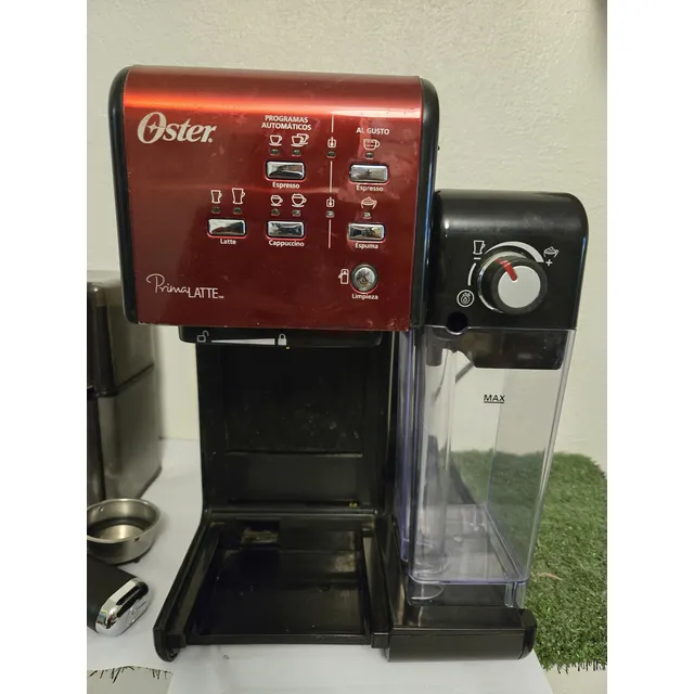 Cafetera Oster Primalatte Bvstem6701 Automática 1170w