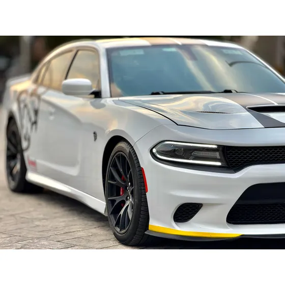 Dodge Charger 6.2 Srt-8 At