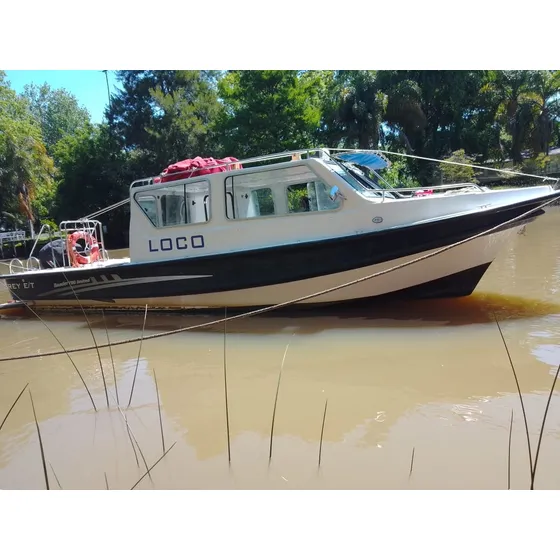 Lancha Tracker Cabinada Baader 780 