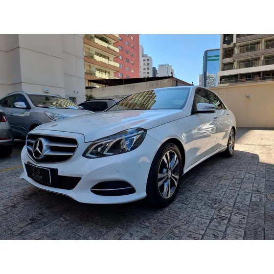 Mercedes-benz Classe E 2.0 Avantgarde Turbo 4p
