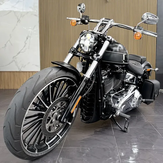 Harley Davidson Breakout 117