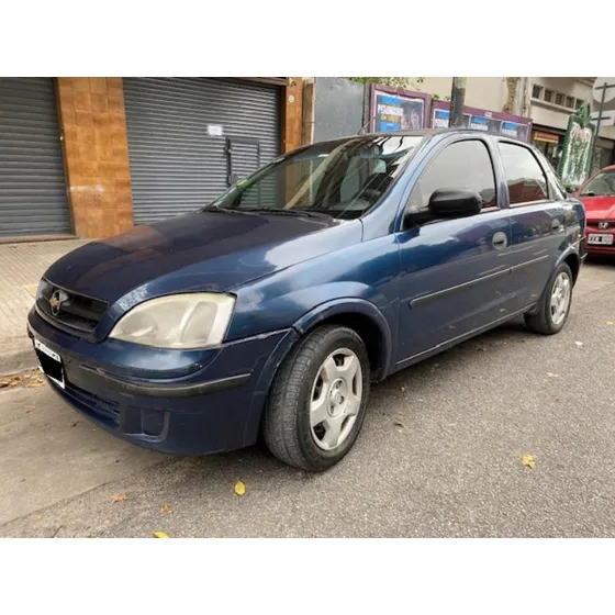 Chevrolet Corsa 1.8 Gl Aa Dh
